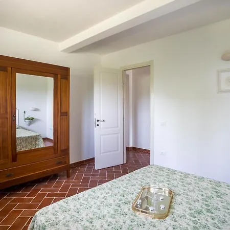 Farm stay Sant Elmira - Relax With External Jacuzzi