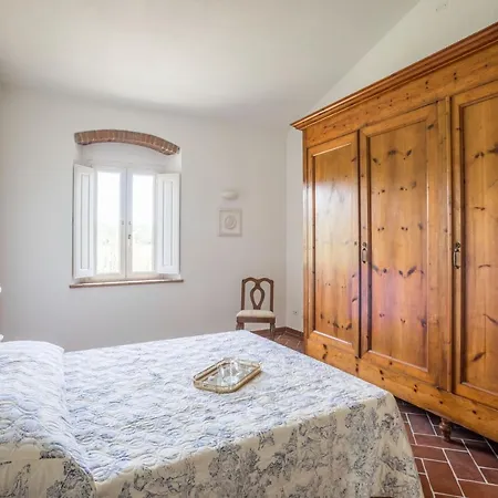 Vakantieboerderij Sant Elmira - Relax With External Jacuzzi *