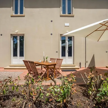 Sant Elmira - Relax With External Jacuzzi *