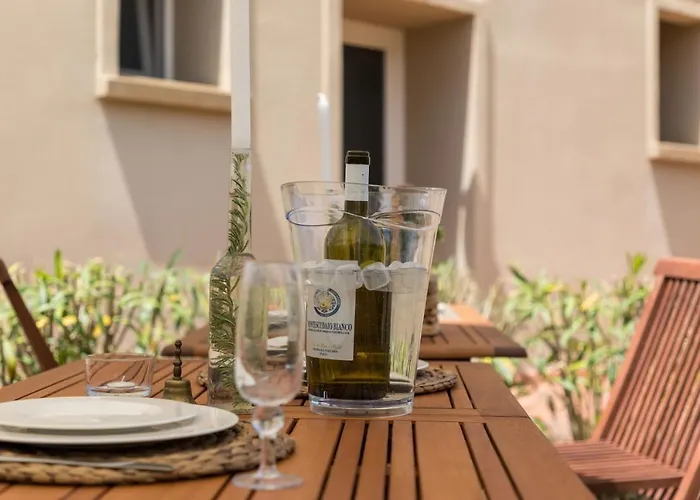 Sant Elmira - Relax With External Jacuzzi