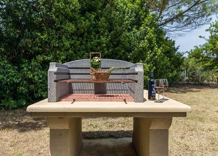 Sant Elmira - Relax With External Jacuzzi Farma *